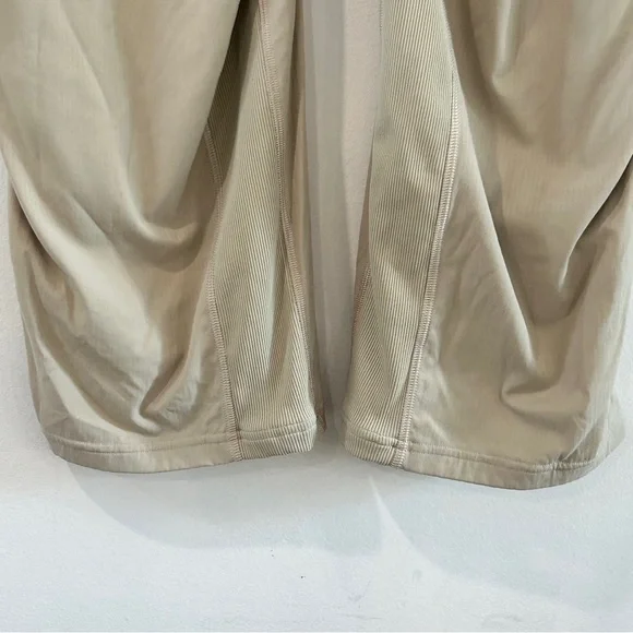 Lululemon Dance Studio Mid Rise Crop Pants - Picture 13 of 16